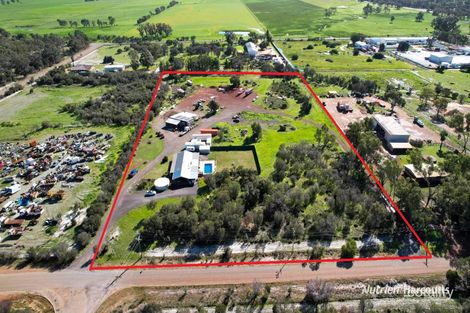 61 Bell Rd, Coonabidgee, WA 6503