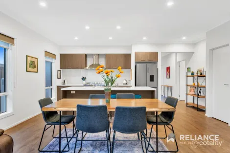 Property photo of 75 Captain Drive Point Cook VIC 3030