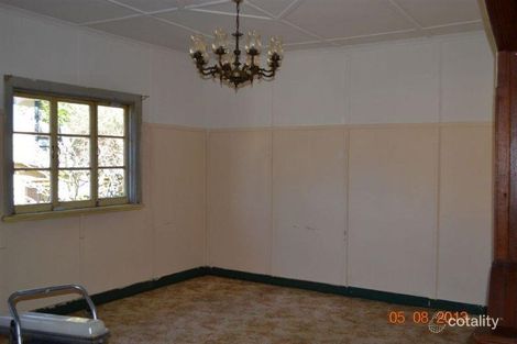 Property photo of 26 Broad Street Labrador QLD 4215