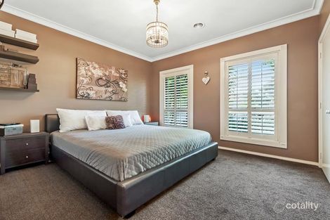 Property photo of 41 Saronvale Crescent Hillside VIC 3037