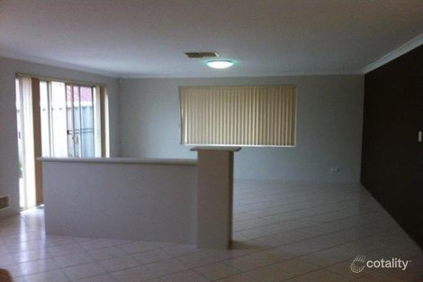 Property photo of 4 Springview Circle Bennett Springs WA 6063