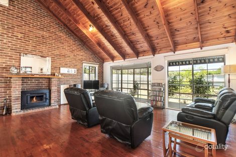 Property photo of 14 Bayvista Rise Somerville VIC 3912