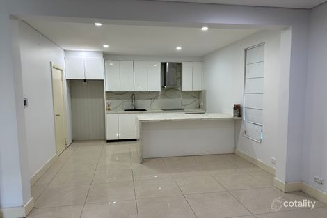 Property photo of 400 Waterloo Road Greenacre NSW 2190