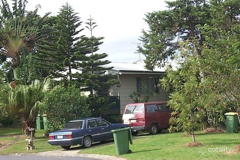 5 Oatley Pl, Southport, QLD 4215