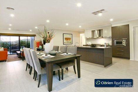 Property photo of 27 Crepe Avenue Cranbourne West VIC 3977
