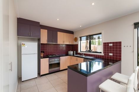 Property photo of 27 Orlando Drive Roxburgh Park VIC 3064