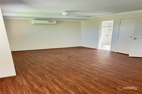 Property photo of 6 Dunlowe Loop Warnbro WA 6169