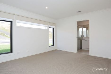 Property photo of 6 Highbridge Crescent Sunbury VIC 3429