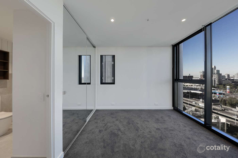 Property photo of 1705/245-251 City Road Southbank VIC 3006