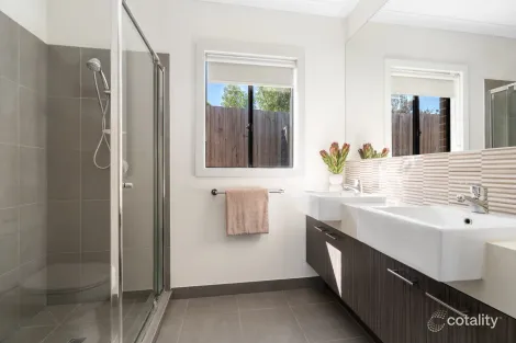 Property photo of 14 Chasseles Place Bannockburn VIC 3331