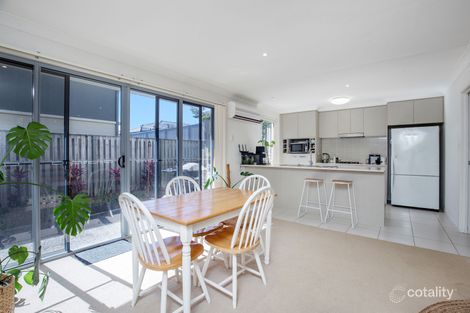 Property photo of 26/1 Belongil Street Pacific Pines QLD 4211