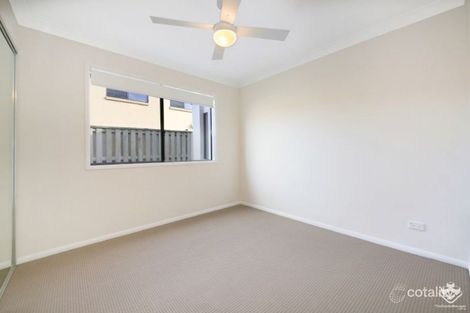 Property photo of 3 Madasin Close Arundel QLD 4214