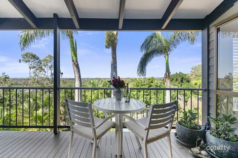 Property photo of 30 Tamworth Drive Helensvale QLD 4212