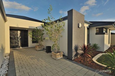 18 Kalbarri Cres, Bertram, WA 6167