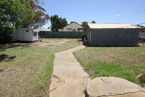 Property photo of 2 Council Street Merredin WA 6415
