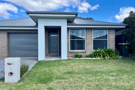 5 Belford Cct, Tahmoor, NSW 2573