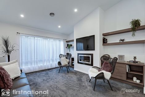 Property photo of 37 Highvale Rise Warragul VIC 3820