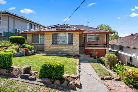 11 Sacramento Ave, Macquarie Hills, NSW 2285