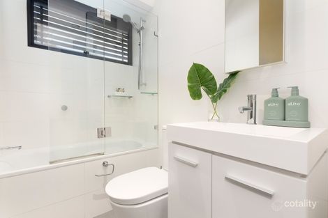 Property photo of 2E Wilton Grove Elwood VIC 3184