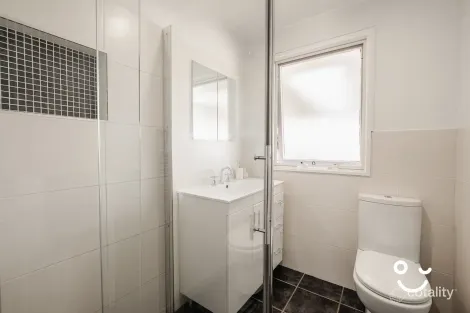 Property photo of 22 Binya Place Farmborough Heights NSW 2526