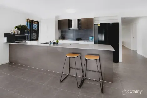 Property photo of 5 Justin Street Pimpama QLD 4209