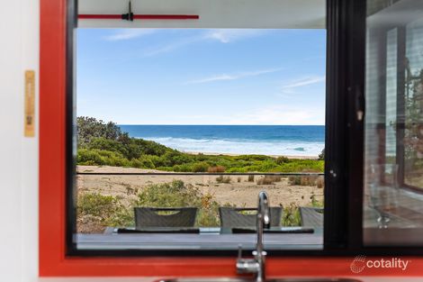 Property photo of 2 Seaview Avenue Dunbogan NSW 2443