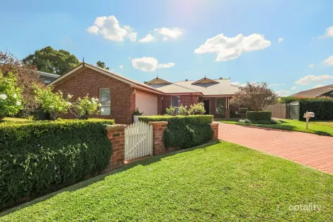 35 Carnegie Ave, Dubbo, NSW 2830