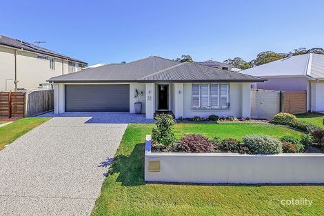 Property photo of 19 Foxwood Circuit Wakerley QLD 4154