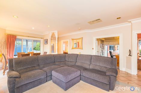 Property photo of 13 Hinton Place Conder ACT 2906
