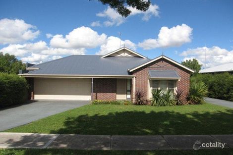 1/12 Stead St, Ballan, VIC 3342