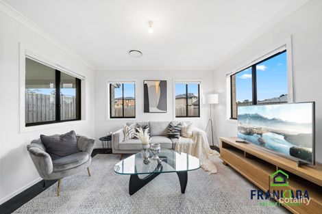 Property photo of 281 Stone Mason Drive Kellyville NSW 2155