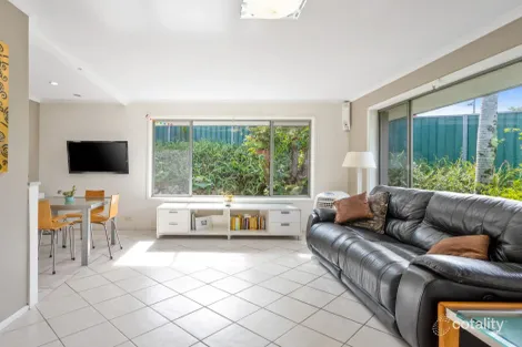 Property photo of 42 Tecoma Street Southport QLD 4215