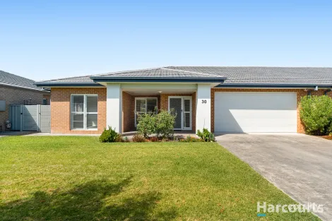 Property photo of 30 Lorikeet Circuit Fullerton Cove NSW 2318