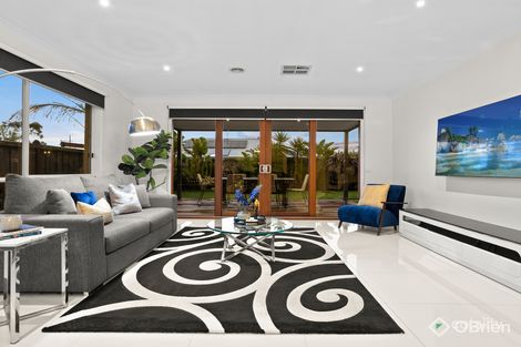 Property photo of 37 Chantenay Parade Cranbourne North VIC 3977