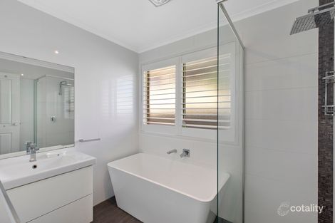 Property photo of 26 Maneela Road Buff Point NSW 2262