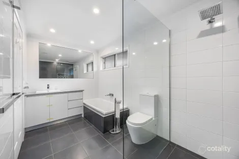 Property photo of 29 Kallioota Street Alfredton VIC 3350