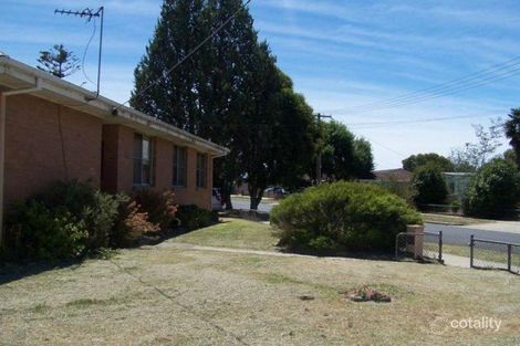 Property photo of 37 Sinclair Crescent Seymour VIC 3660