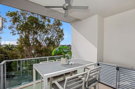 Property photo of 14/7 Durham Street Coorparoo QLD 4151