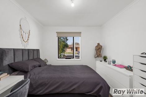 Property photo of 12 Lexcen Drive Noarlunga Downs SA 5168