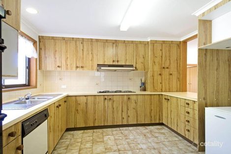 Property photo of 11 Collicott Circuit Macquarie ACT 2614