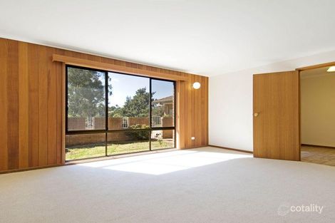 Property photo of 11 Collicott Circuit Macquarie ACT 2614