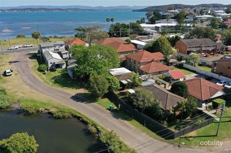 Property photo of 1 Capri Close Belmont NSW 2280