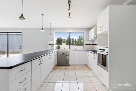Property photo of 7 Ash Grove Thurgoona NSW 2640