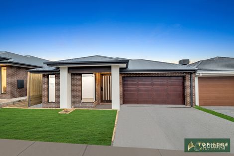21 Papyrus Way, Rockbank, VIC 3335