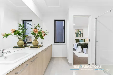 Property photo of 29 Silverwell Drive Narre Warren South VIC 3805