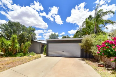 2/7 Plowman St, Gillen, NT 0870