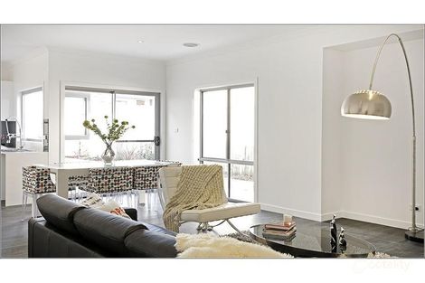 Property photo of 98 Essie Coffey Street Bonner ACT 2914