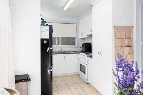Property photo of 1 Binda Place Ashmont NSW 2650