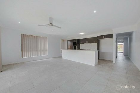 Property photo of 87 Skyblue Circuit Yarrabilba QLD 4207