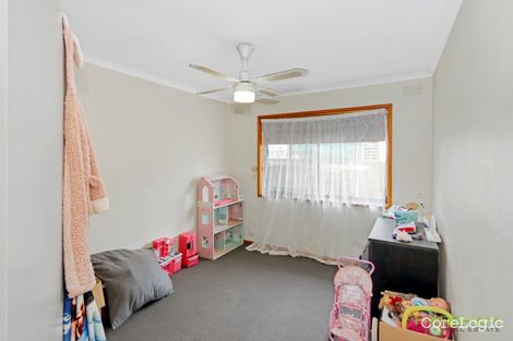 Property photo of 3 Creek Crescent Horsham VIC 3400